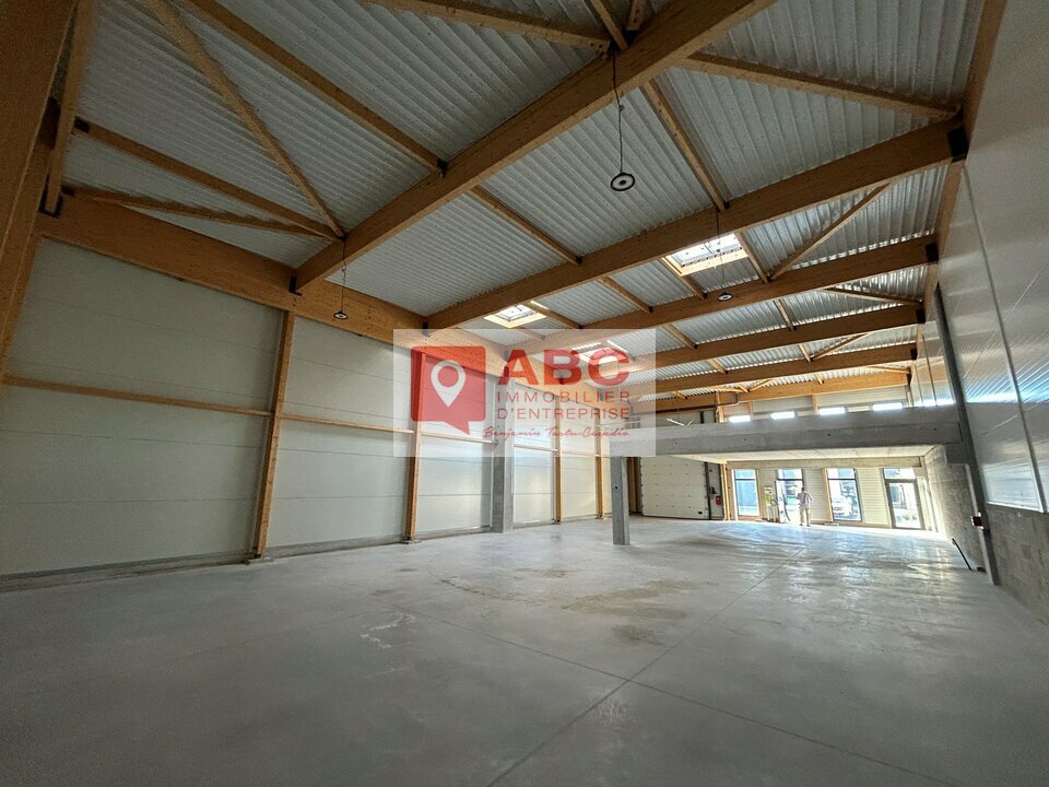 ABC IE VENTE-LOCAL D'ACTIVITE-GALLARGUES_LE_MONTUEUX-30