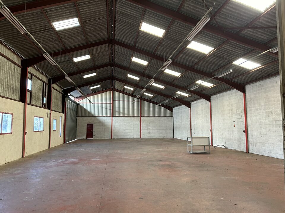 ABC IE LOCATION-LOCAL D'ACTIVITE-TEYRAN-34