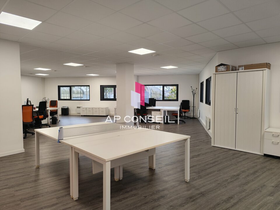 AP CONSEIL IMMO LOCATION-BUREAUX-MONTIGNY_LE_BRETONNEUX-78