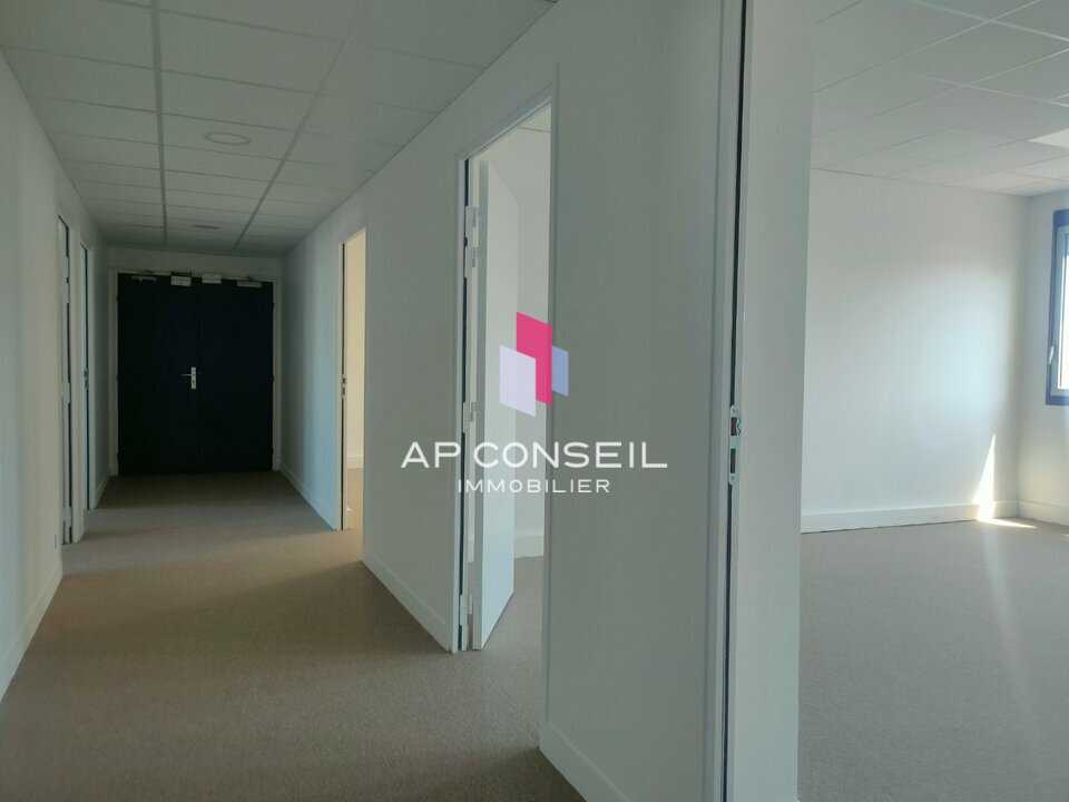 AP CONSEIL IMMO VENTE-BUREAUX-MONTIGNY_LE_BRETONNEUX-78