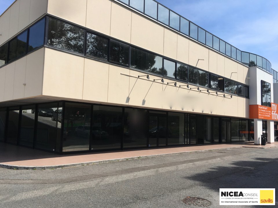 SAVILLS NICEA CONSEIL LOCATION-LOCAL COMMERCIAL-VALLAURIS-06
