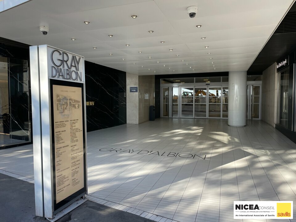 SAVILLS NICEA CONSEIL LOCATION-LOCAL COMMERCIAL-CANNES-06