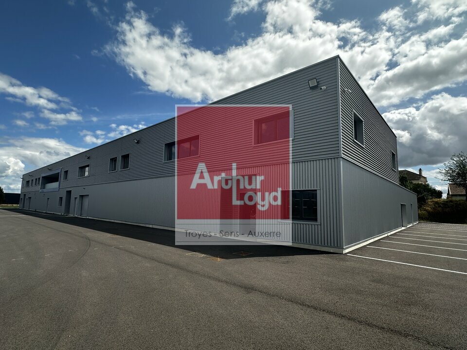 ARTHUR LOYD TROYES LOCATION-LOCAL D'ACTIVITE-SAINTE_SAVINE-10