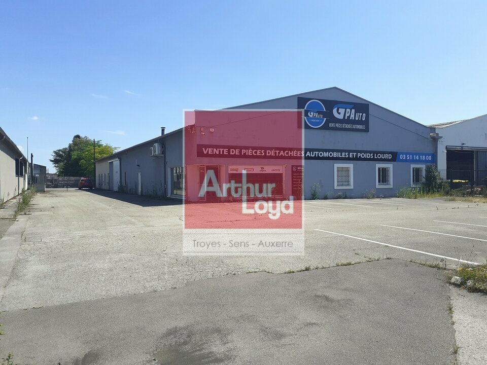 ARTHUR LOYD TROYES VENTE-LOCAL D'ACTIVITE-LA_CHAPELLE_SAINT_LUC-10