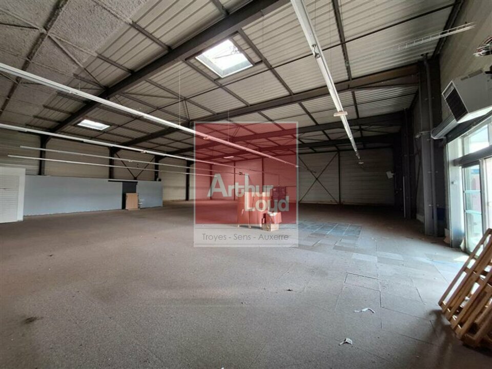 ARTHUR LOYD TROYES LOCATION-LOCAL COMMERCIAL-AUXERRE-89