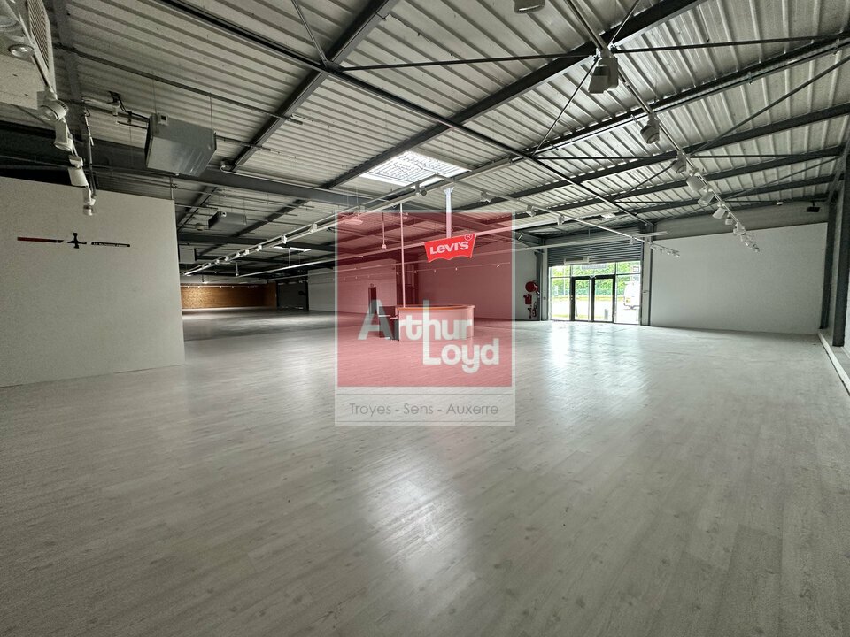 ARTHUR LOYD TROYES LOCATION-LOCAL COMMERCIAL-TROYES-10