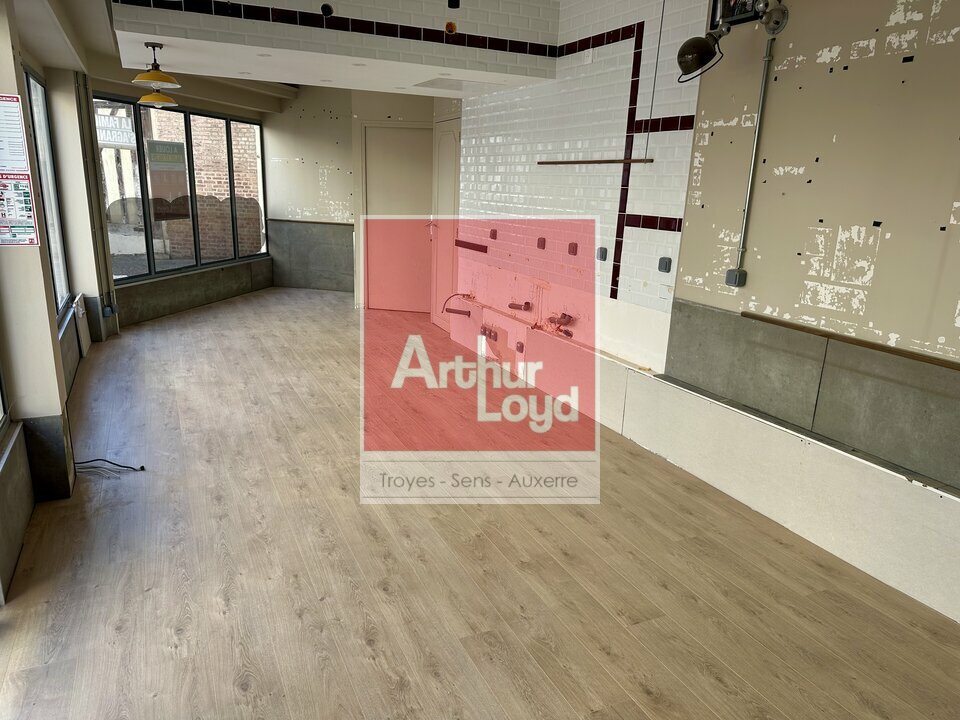 ARTHUR LOYD TROYES LOCATION-LOCAL COMMERCIAL-TROYES-10