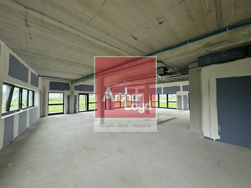 ARTHUR LOYD TROYES LOCATION-BUREAUX-SAINTE_SAVINE-10