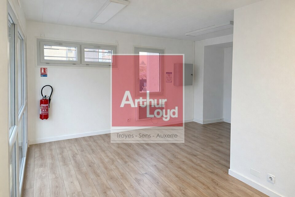 ARTHUR LOYD TROYES LOCATION-LOCAL COMMERCIAL-TROYES-10