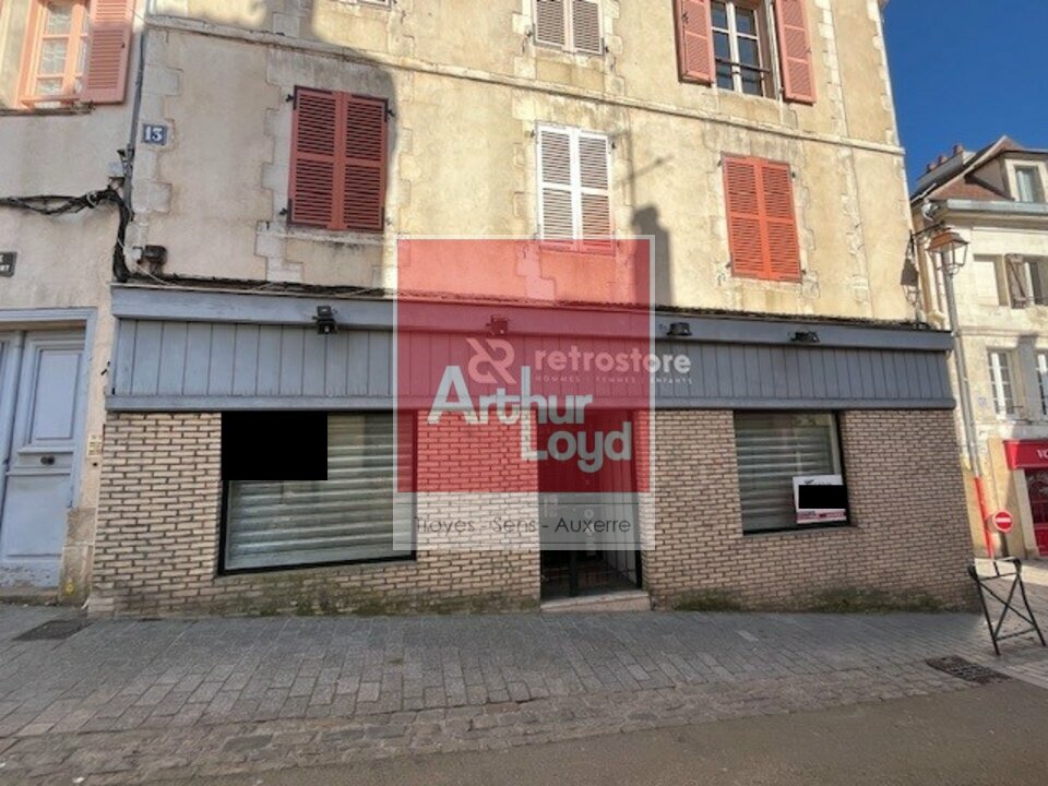 ARTHUR LOYD TROYES LOCATION-LOCAL COMMERCIAL-AUXERRE-89