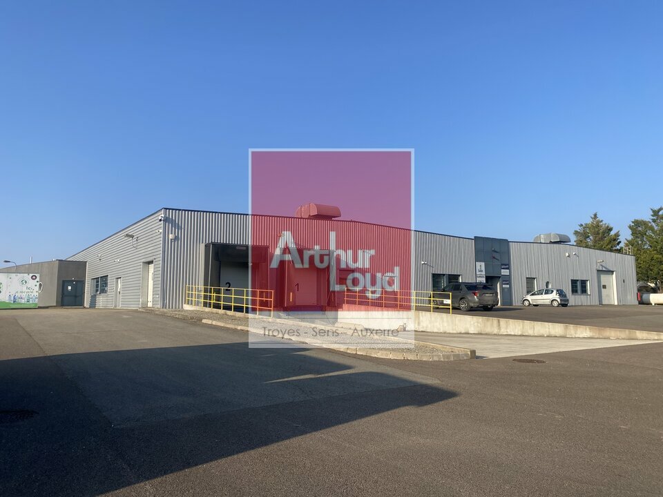 ARTHUR LOYD TROYES LOCATION-LOCAL D'ACTIVITE-FONTAINE-LES-GRES-10