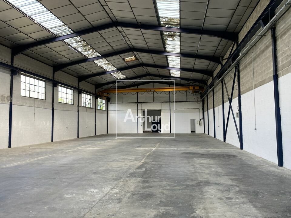 ARTHUR LOYD 77-91 LOCATION-ENTREPOT-MORANGIS-91