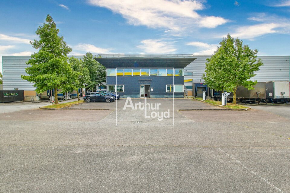ARTHUR LOYD 77-91 LOCATION-LOCAL D'ACTIVITE-SAINT_MICHEL_SUR_ORGE-91