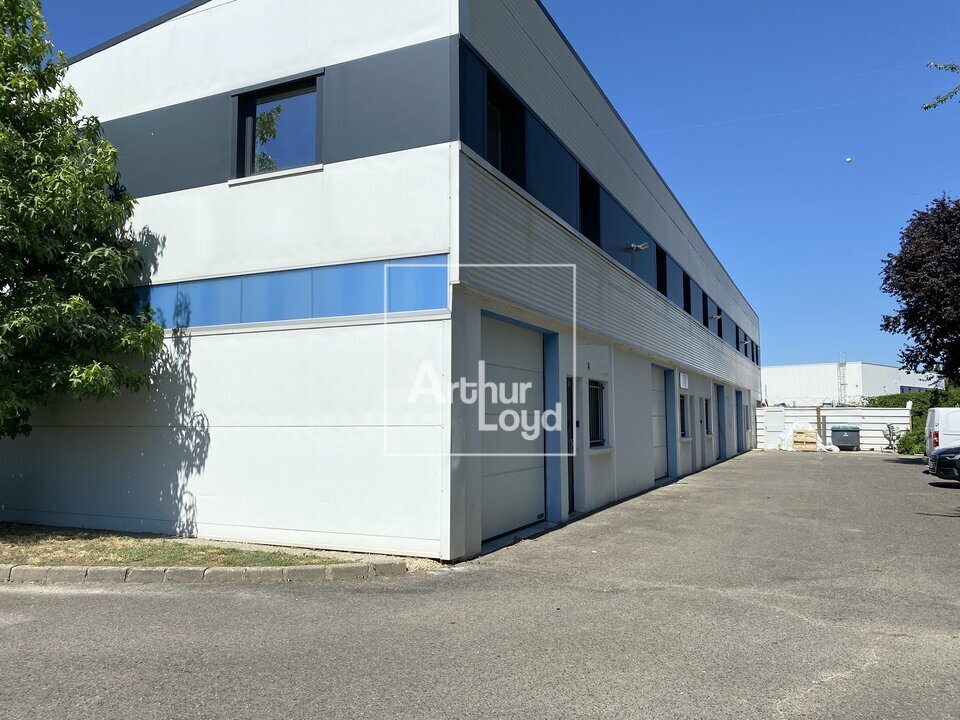 ARTHUR LOYD 77-91 LOCATION-LOCAL D'ACTIVITE-MOISSY_CRAMAYEL-77