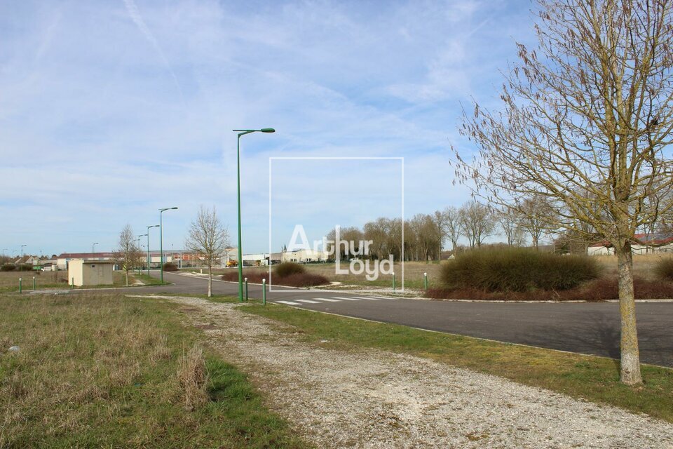 ARTHUR LOYD 77-91 VENTE-TERRAIN-JAULNES-77
