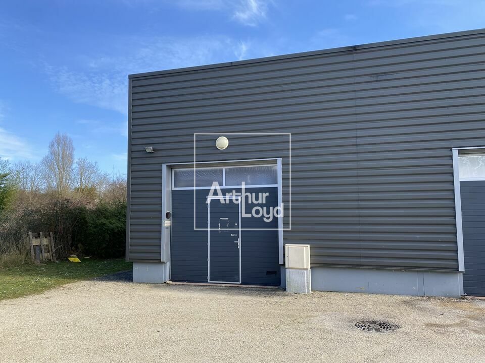 ARTHUR LOYD 77-91 LOCATION-LOCAL D'ACTIVITE-CHARTRETTES-77