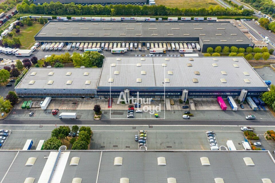 ARTHUR LOYD 77-91 LOCATION-LOCAL D'ACTIVITE-LIEUSAINT-77