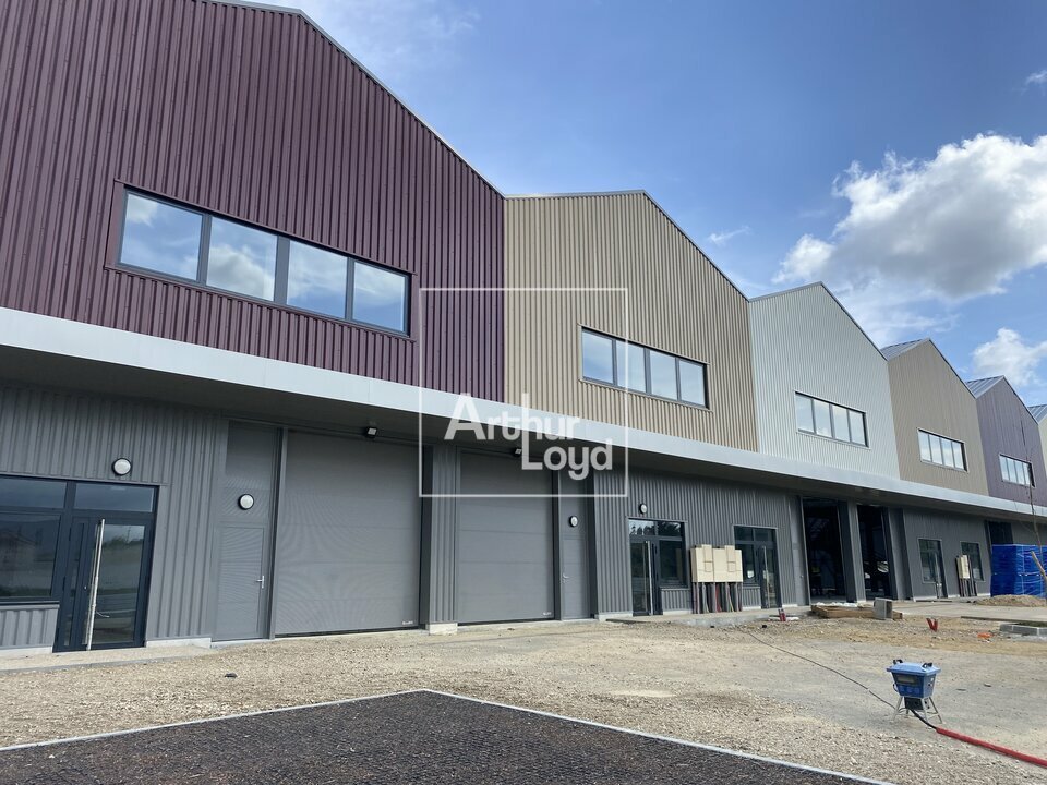 ARTHUR LOYD 77-91 VENTE-LOCAL D'ACTIVITE-MONTGERON-91