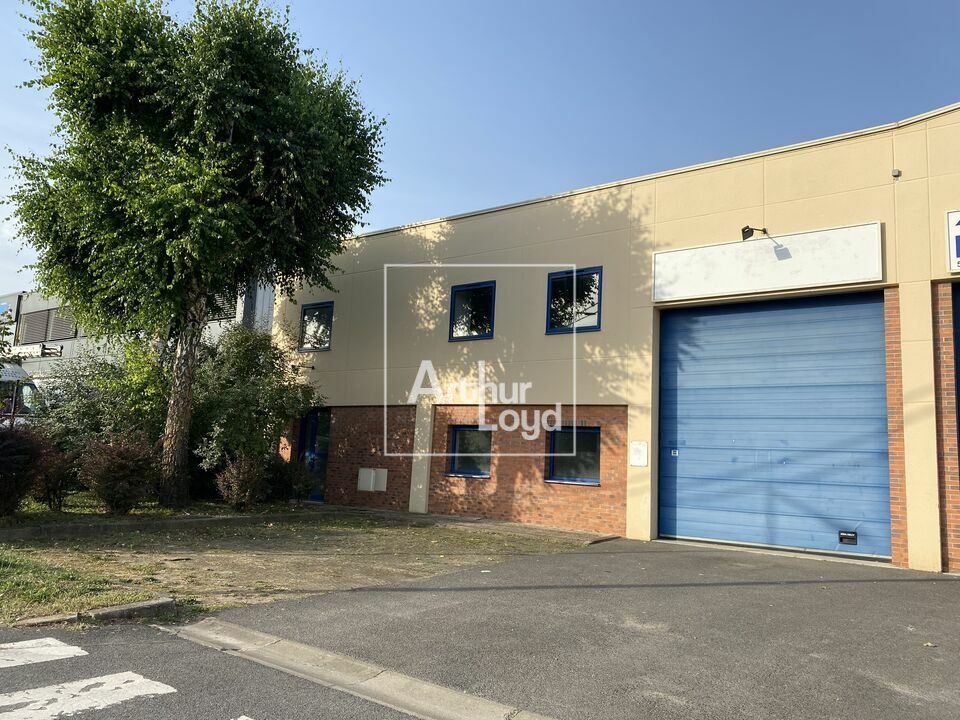ARTHUR LOYD 77-91 LOCATION-LOCAL D'ACTIVITE-MOISSY_CRAMAYEL-77
