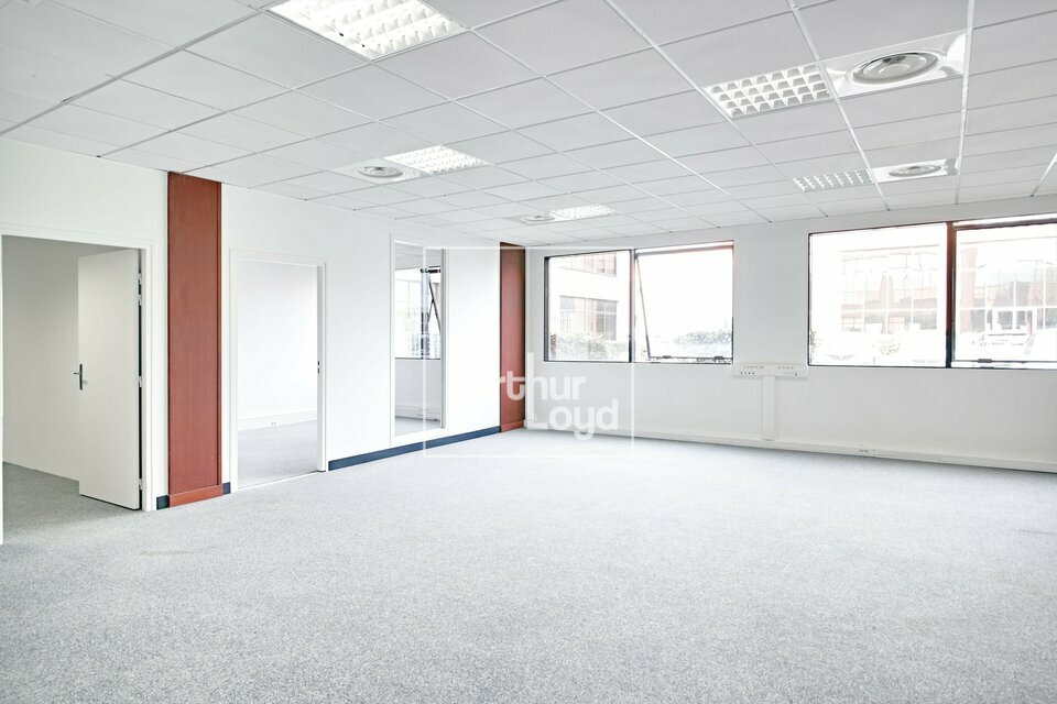ARTHUR LOYD 77-91 LOCATION-BUREAUX-SAINT_THIBAULT_DES_VIGNES-77