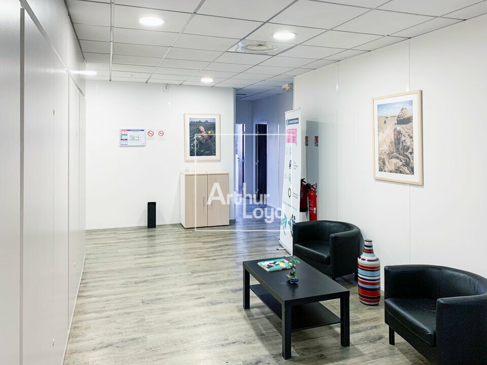 ARTHUR LOYD 77-91 LOCATION-BUREAUX-SAINT_THIBAULT_DES_VIGNES-77