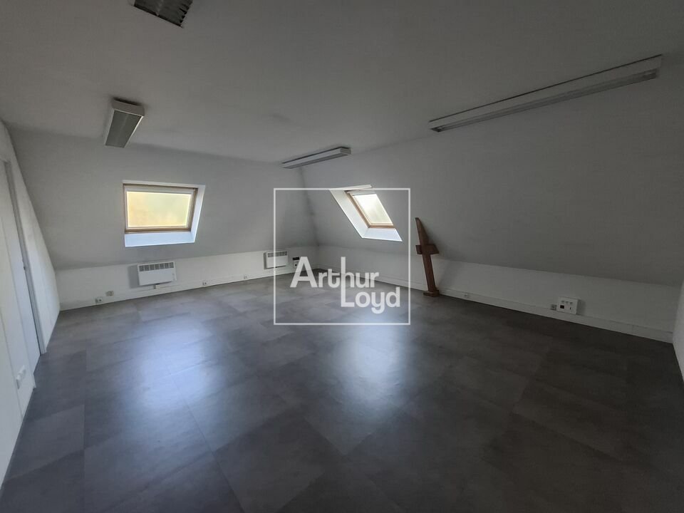 ARTHUR LOYD 77-91 LOCATION-BUREAUX-MELUN-77