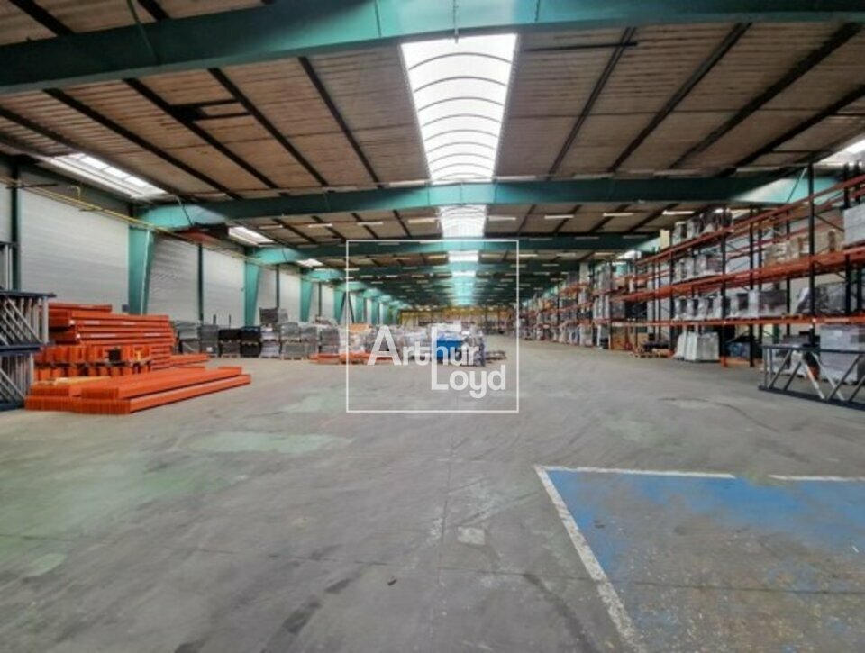 ARTHUR LOYD 77-91 LOCATION-LOCAL D'ACTIVITE-LIEUSAINT-77