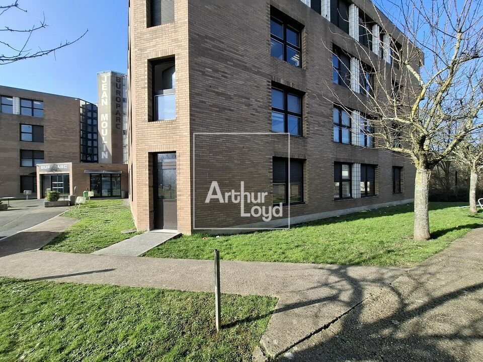 ARTHUR LOYD 77-91 LOCATION-BUREAUX-TORCY-77