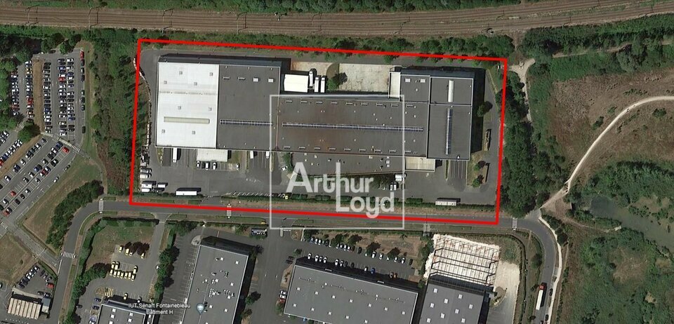 ARTHUR LOYD 77-91 LOCATION-LOCAL D'ACTIVITE-LIEUSAINT-77