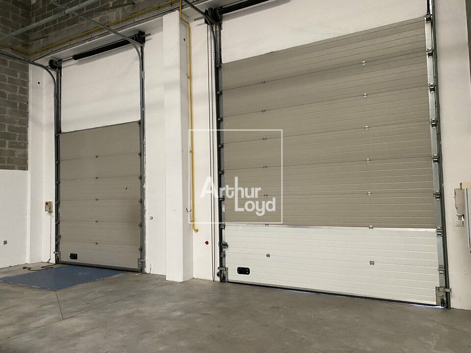 ARTHUR LOYD 77-91 LOCATION-LOCAL D'ACTIVITE-MOISSY_CRAMAYEL-77