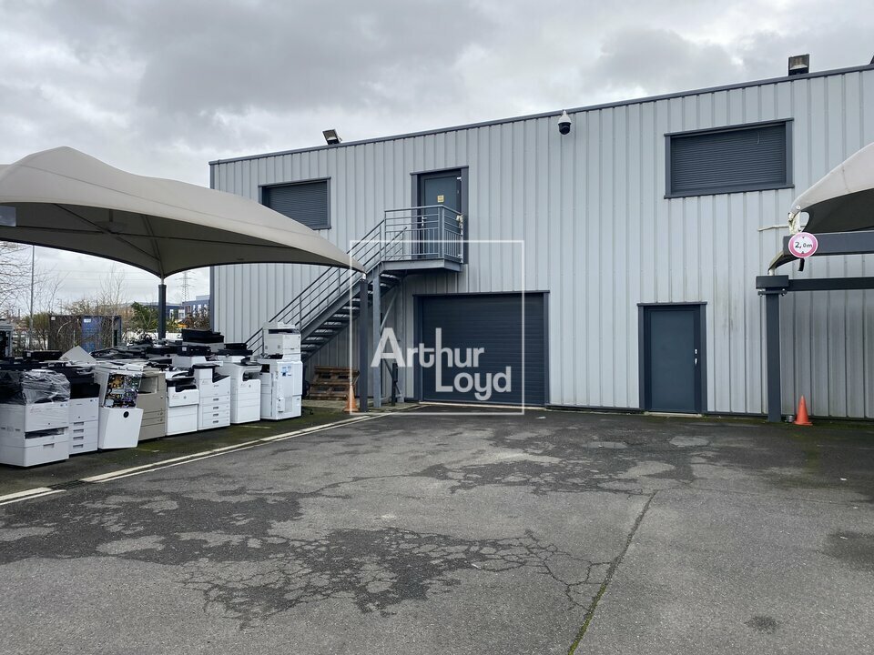ARTHUR LOYD 77-91 VENTE-LOCAL D'ACTIVITE-MOISSY-CRAMAYEL-77