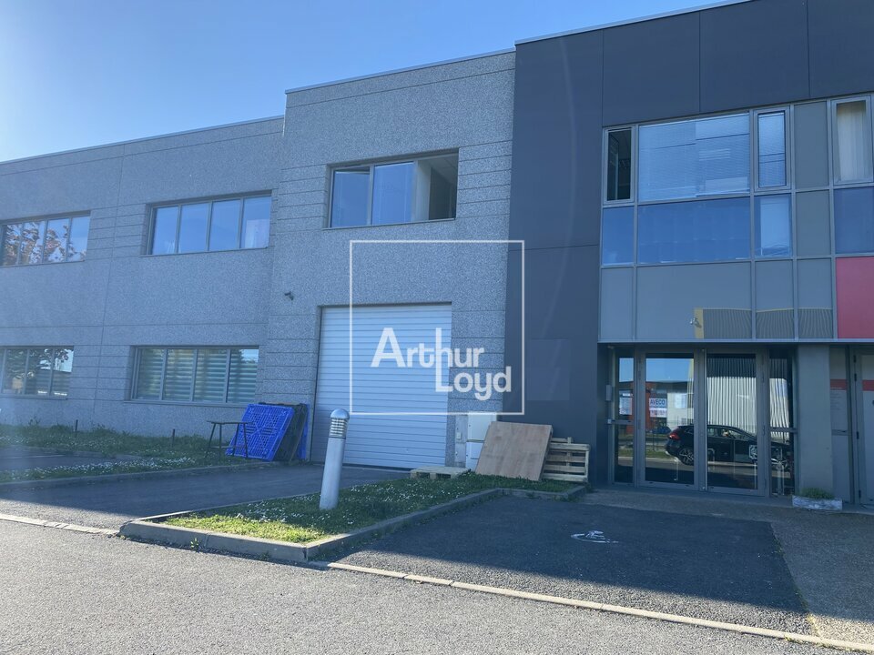 ARTHUR LOYD 77-91 VENTE-LOCAL D'ACTIVITE-LIEUSAINT-77