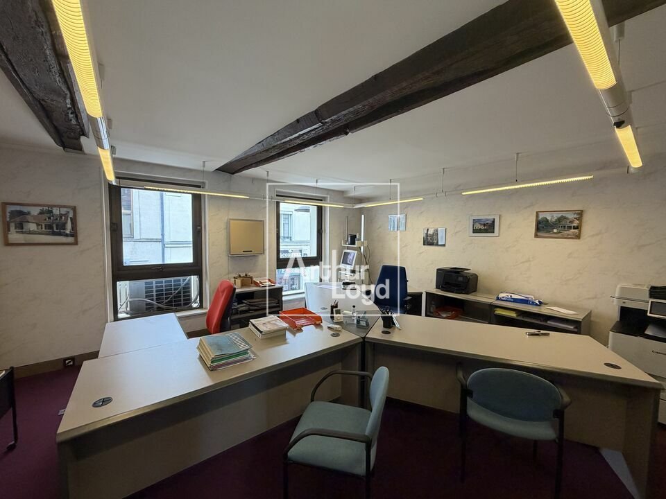ARTHUR LOYD 77-91 LOCATION-BUREAUX-MELUN-77