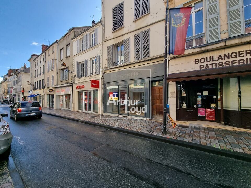 ARTHUR LOYD 77-91 LOCATION-LOCAL COMMERCIAL-MELUN-77