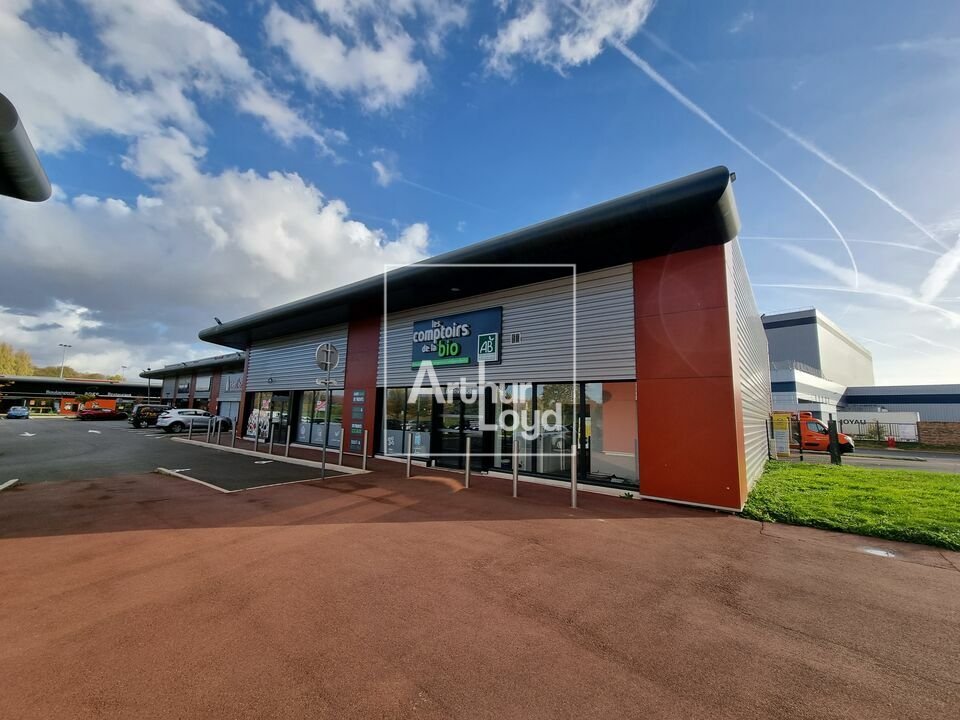 ARTHUR LOYD 77-91 LOCATION-LOCAL COMMERCIAL-PRINGY-77