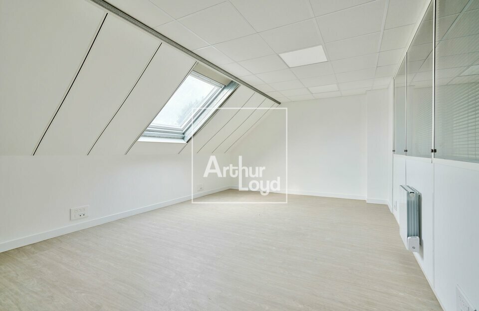 ARTHUR LOYD 77-91 LOCATION-BUREAUX-EVRY-91