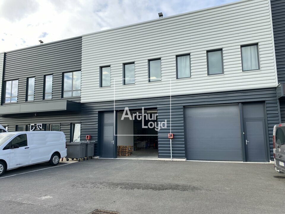 ARTHUR LOYD 77-91 LOCATION-LOCAL D'ACTIVITE-TIGERY-91