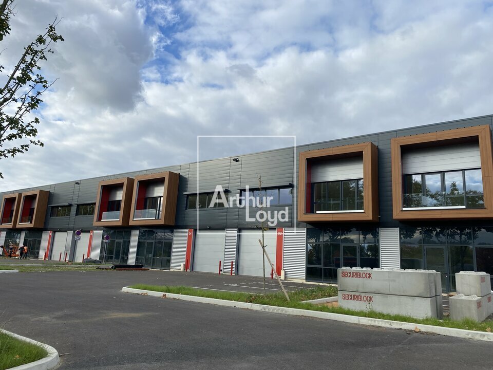 ARTHUR LOYD 77-91 LOCATION-LOCAL D'ACTIVITE-BONDOUFLE-91