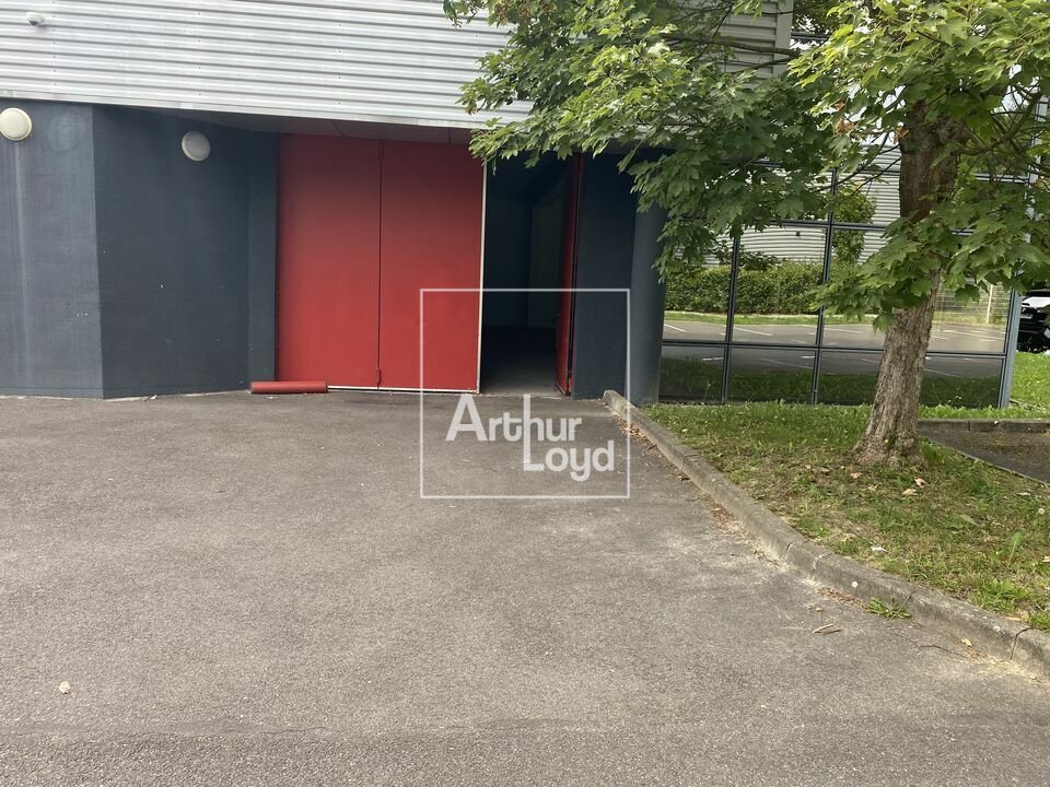 ARTHUR LOYD 77-91 LOCATION-LOCAL D'ACTIVITE-TIGERY-91