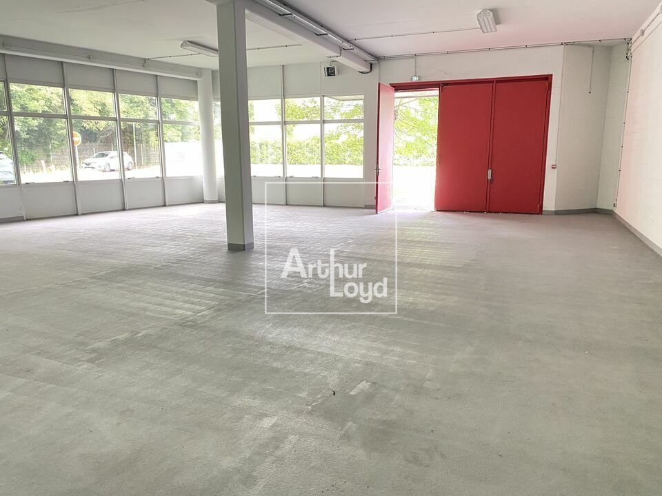 ARTHUR LOYD 77-91 LOCATION-LOCAL D'ACTIVITE-TIGERY-91