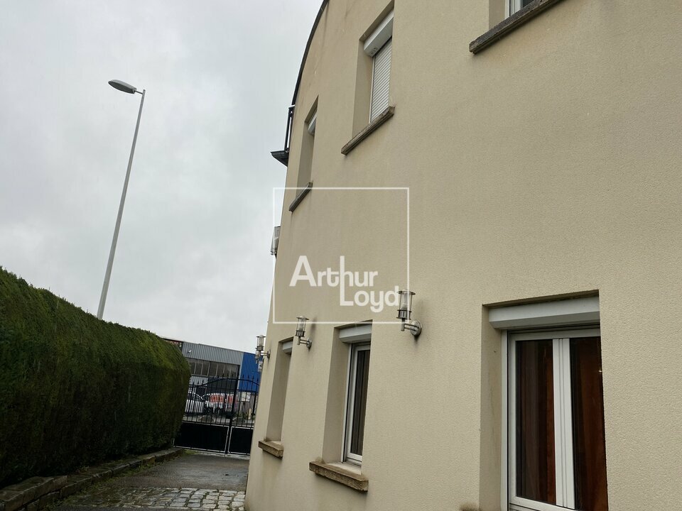ARTHUR LOYD 77-91 VENTE-LOCAL D'ACTIVITE-SAINT_MICHEL_SUR_ORGE-91