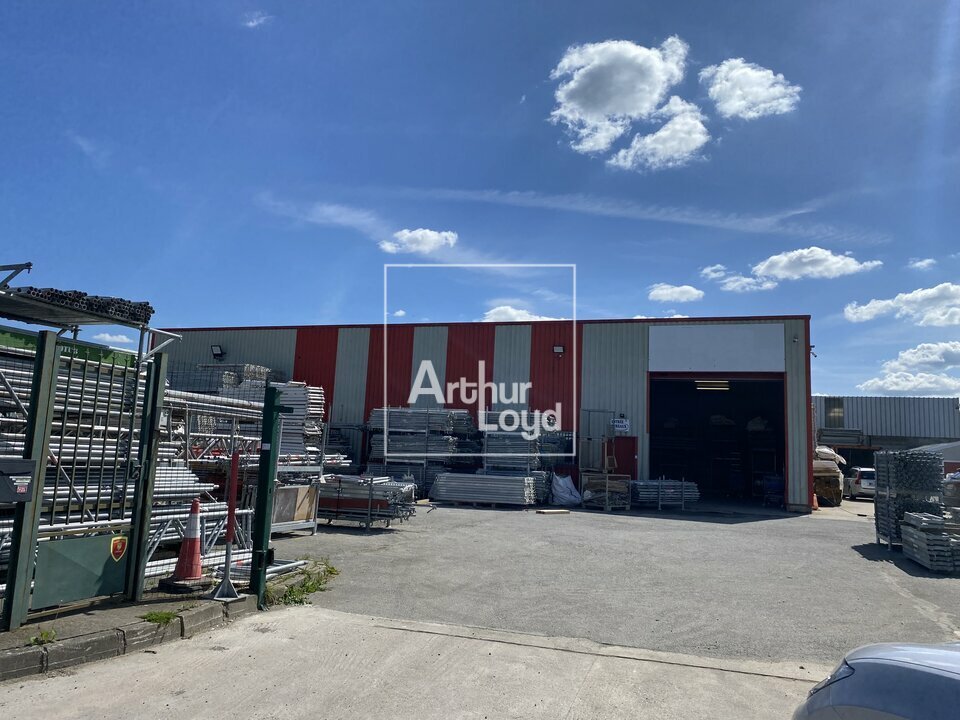 ARTHUR LOYD 77-91 VENTE-LOCAL D'ACTIVITE-VARENNES_JARCY-91