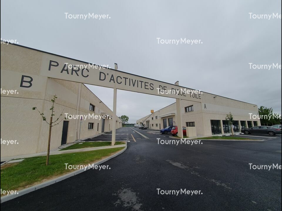 TOURNY MEYER BORDEAUX VENTE-LOCAL D'ACTIVITE-SAINT_GERMAIN_DU_PUCH-33