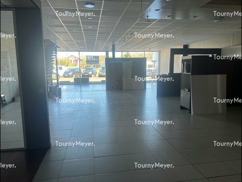 TOURNY MEYER BAYONNE LOCATION-LOCAL COMMERCIAL-LONS-64