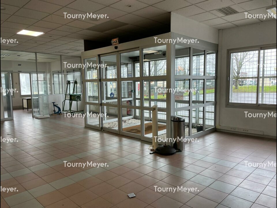 TOURNY MEYER LORIENT LOCATION-LOCAL D'ACTIVITE-LANESTER-56