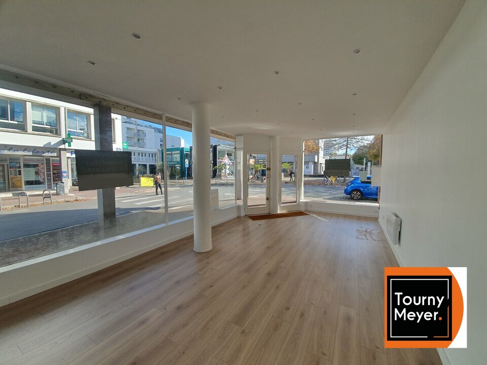 TOURNY MEYER LORIENT LOCATION-LOCAL COMMERCIAL-LORIENT-56