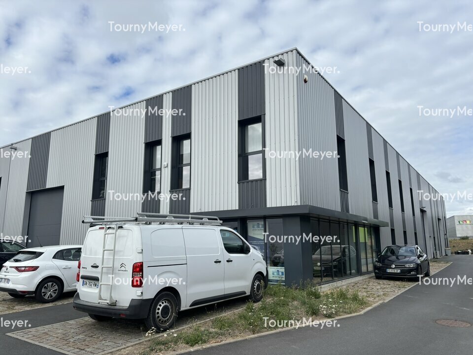 TOURNY MEYER NANTES LOCATION-LOCAL D'ACTIVITE-LES_SORINIERES-44