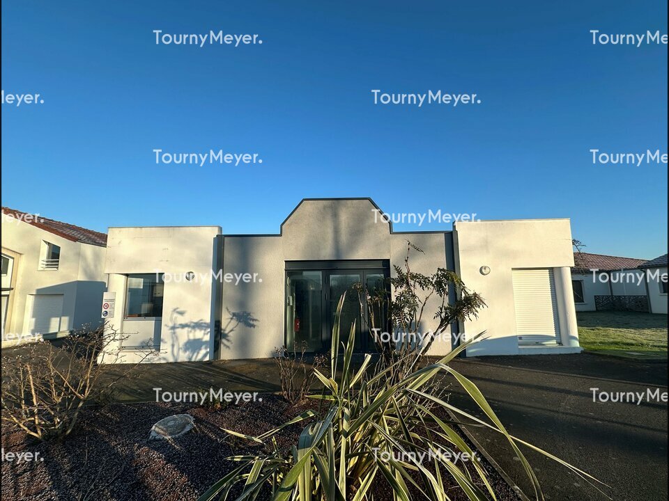 TOURNY MEYER NANTES LOCATION-BUREAUX-BASSE-GOULAINE-44