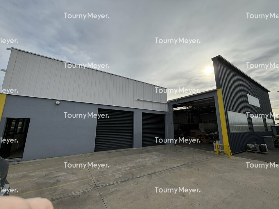 TOURNY MEYER NANTES VENTE-LOCAL D'ACTIVITE-GENESTON-44