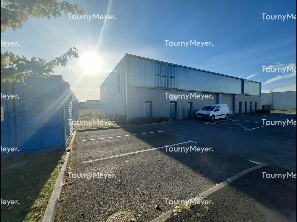 TOURNY MEYER NANTES LOCATION-LOCAL D'ACTIVITE-BOUAYE-44